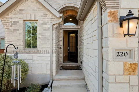 $389,000 | 220 Freeman Loop, Liberty Hill, TX 78642