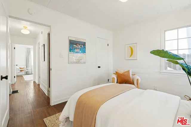 $2,145,000 | 2517 24th Street, Santa Monica, CA 90405