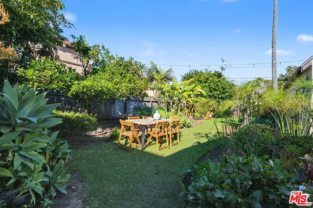 $2,145,000 | 2517 24th Street, Santa Monica, CA 90405