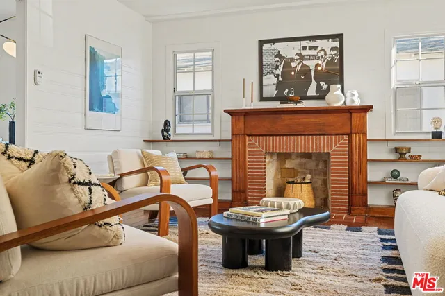 $2,145,000 | 2517 24th Street, Santa Monica, CA 90405