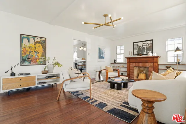 $2,145,000 | 2517 24th Street, Santa Monica, CA 90405