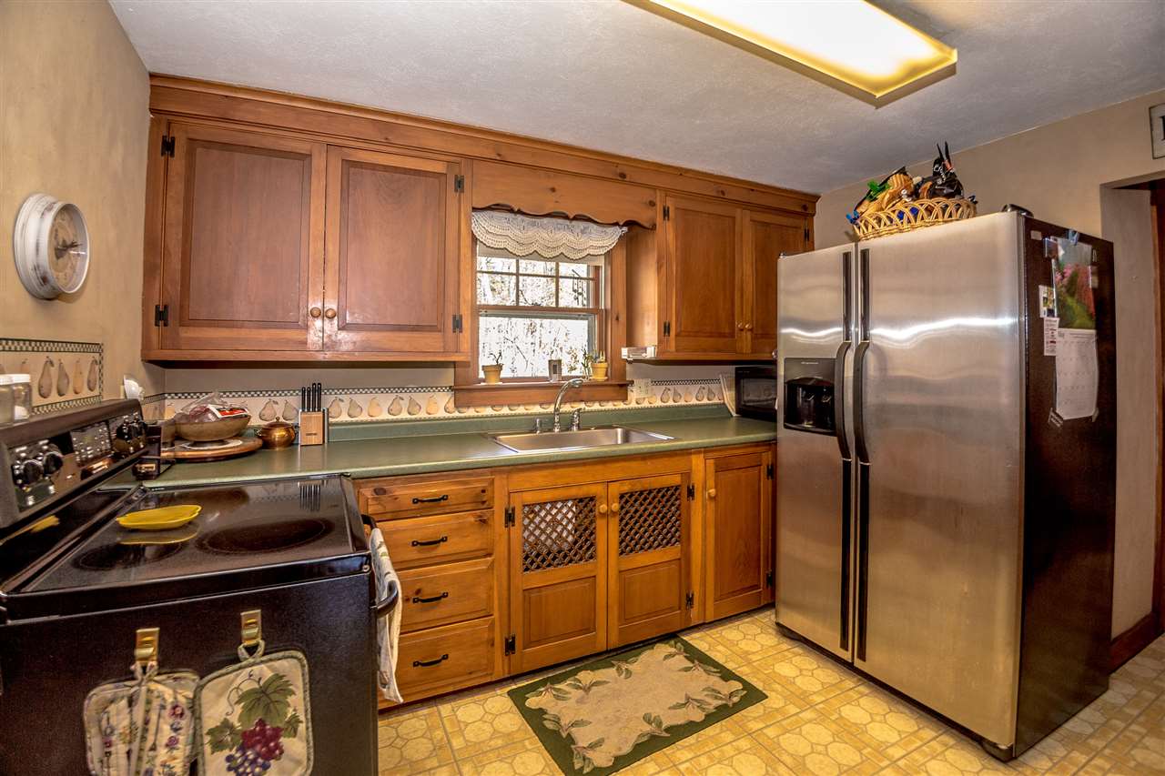 187 Whittier Road Tamworth, NH 03890 - Photo 19 of 37 Gallery Image 19