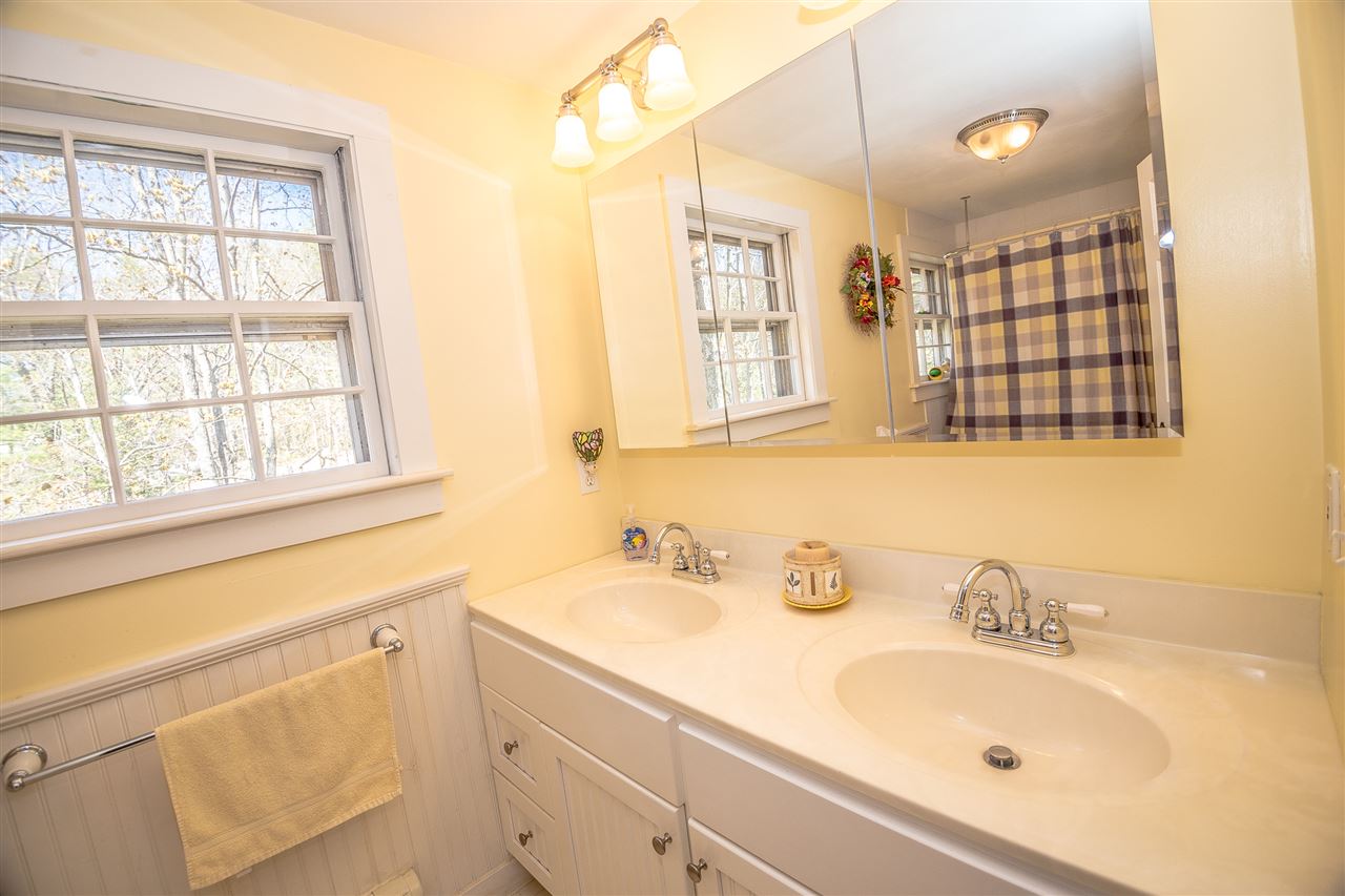 187 Whittier Road Tamworth, NH 03890 - Photo 26 of 37 Gallery Image 26