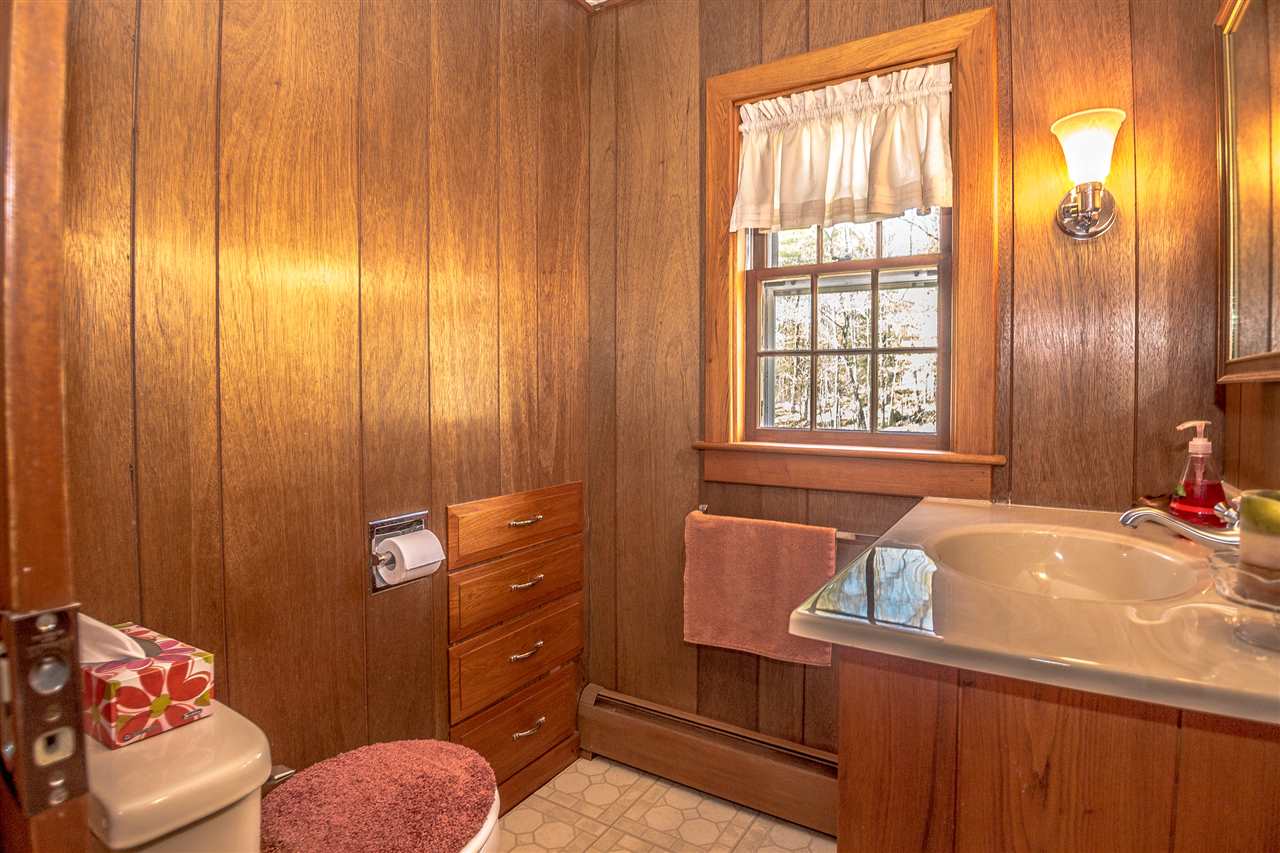 187 Whittier Road Tamworth, NH 03890 - Photo 32 of 37 Gallery Image 32