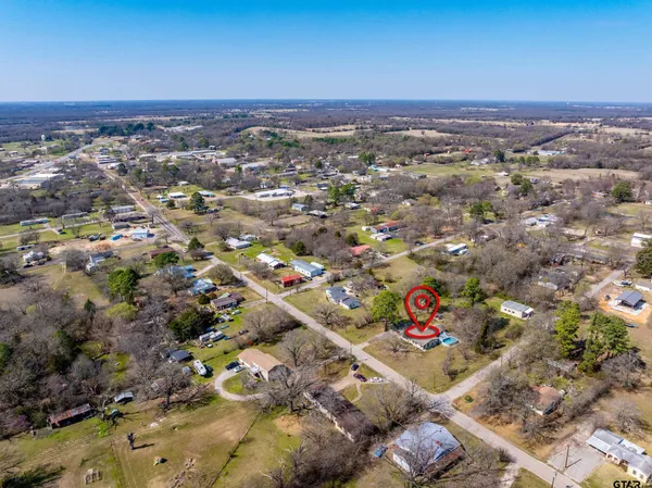 $289,000 | 609 East Quitman Street, Alba, TX 75410