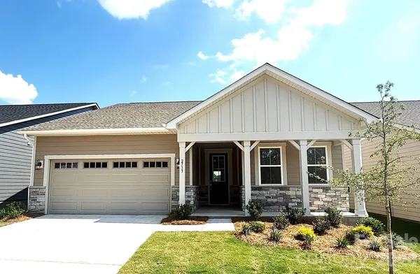 $389,990 | 2713 Westmont Drive, Gastonia, NC 28052