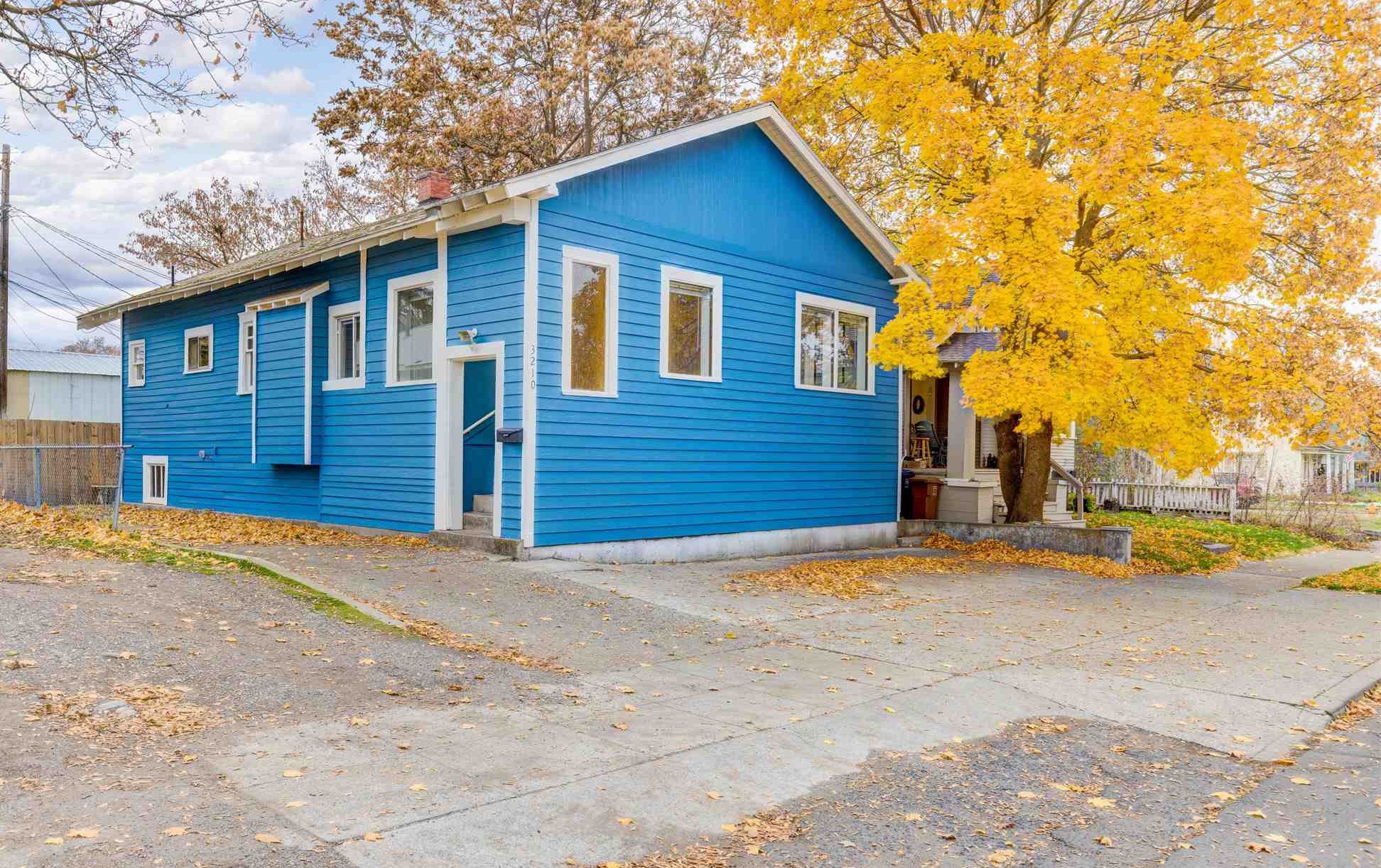 3210 North Post Street Spokane, WA 99205 - Photo 1 of 24 Gallery Image 1