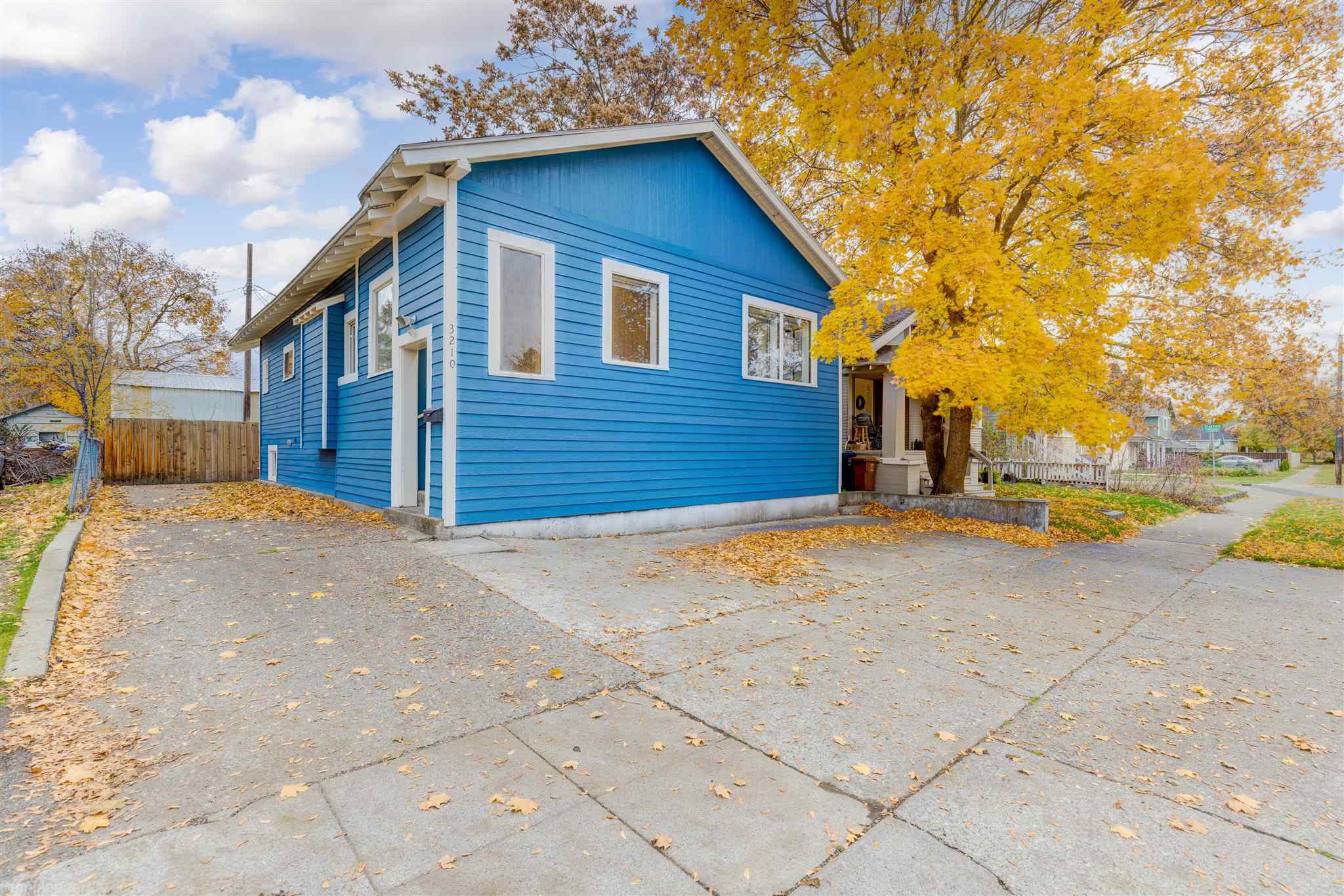 3210 North Post Street Spokane, WA 99205 - Photo 2 of 24 Gallery Image 2