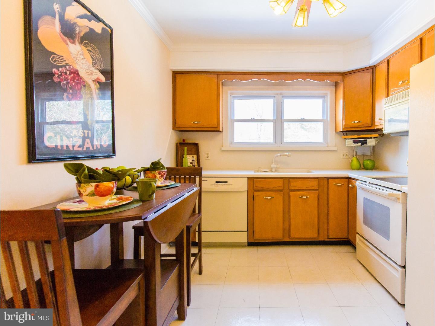 16 Ardsley Road Yardley, PA 19067 - Photo 11 of 25 Kitchen