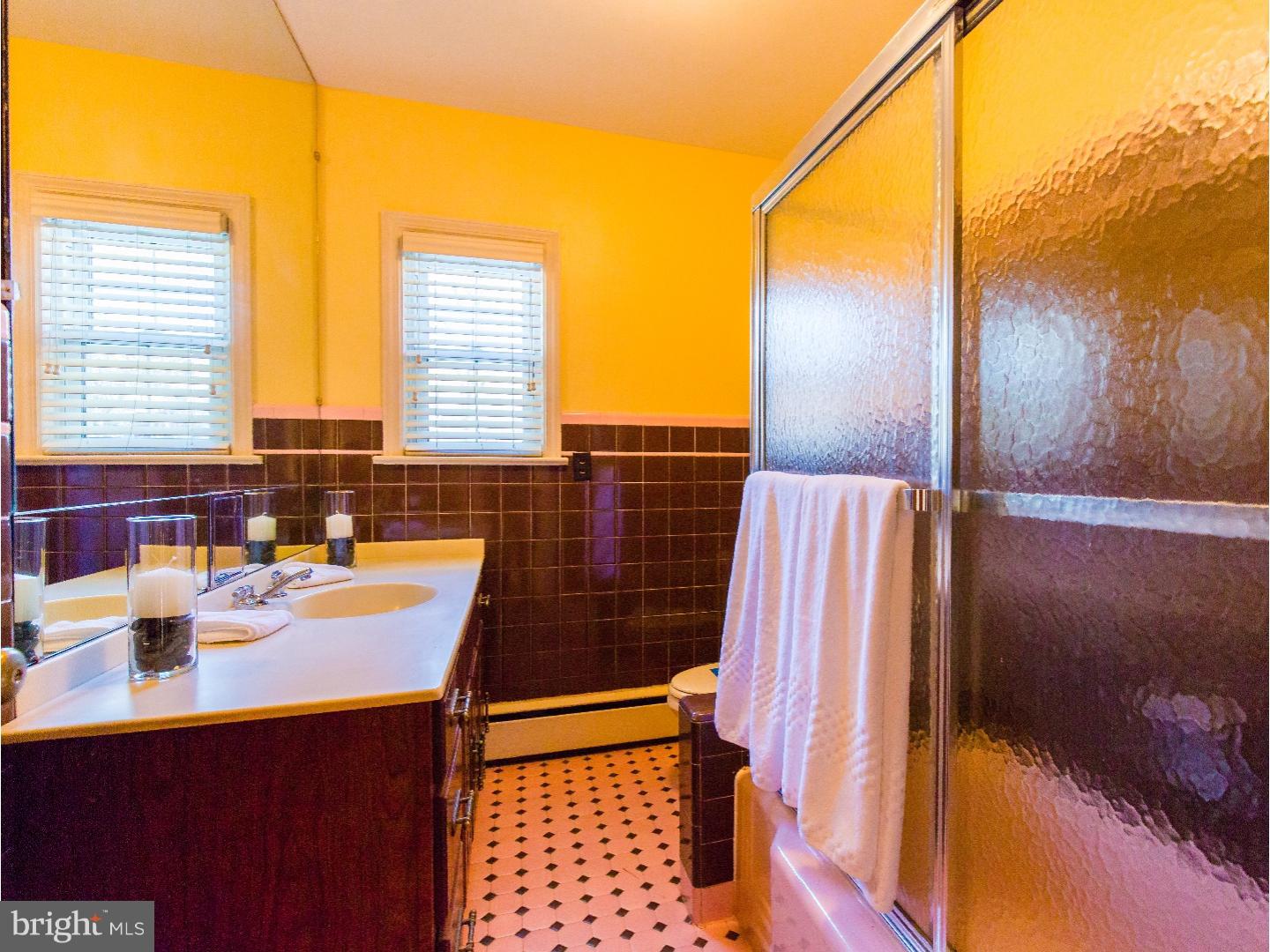 16 Ardsley Road Yardley, PA 19067 - Photo 12 of 25 Bathroom