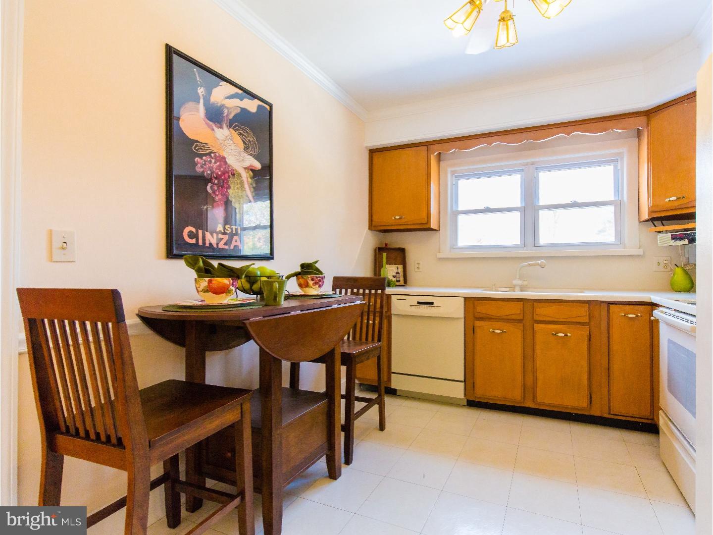 16 Ardsley Road Yardley, PA 19067 - Photo 10 of 25 Kitchen