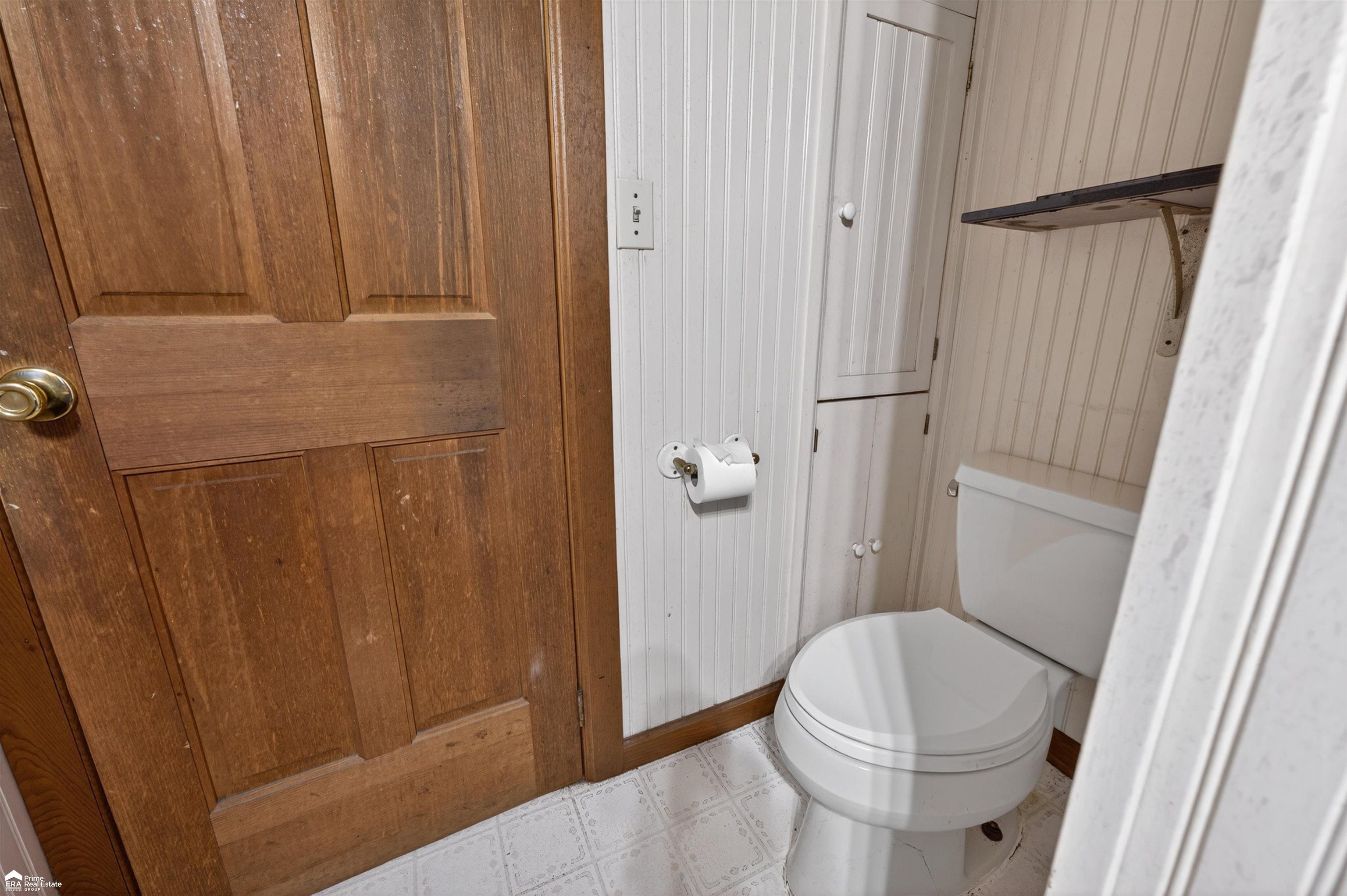 1444 South Genesee Road Burton, MI 48509 - Photo 28 of 64