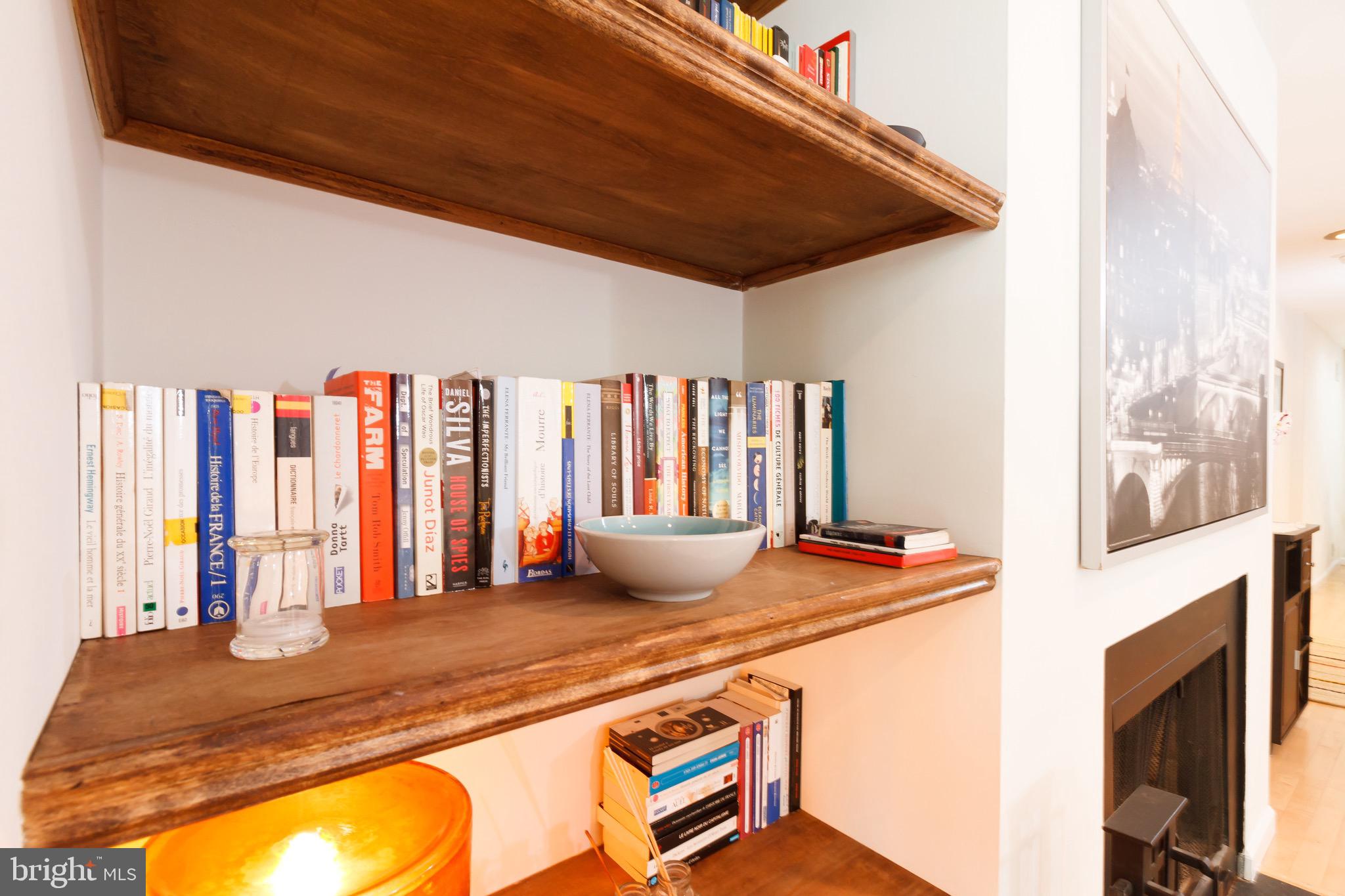 1810 Kalorama Road Northwest, Unit A2 Washington, DC 20009 - Photo 4 of 22 Wonderful living room with wood shelfs