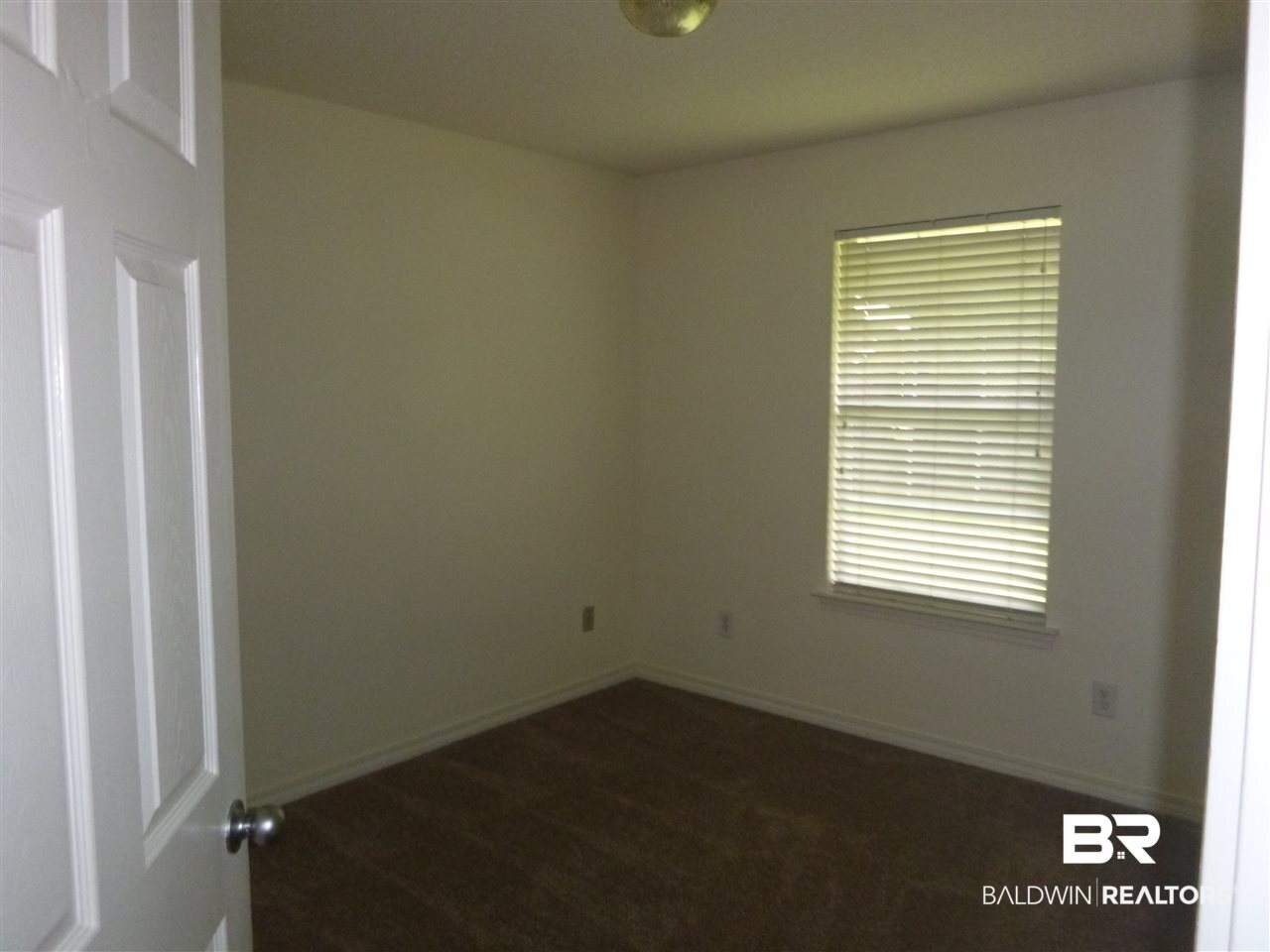 2686 Hampton Park Circle Foley, AL 36535 - Photo 7 of 11