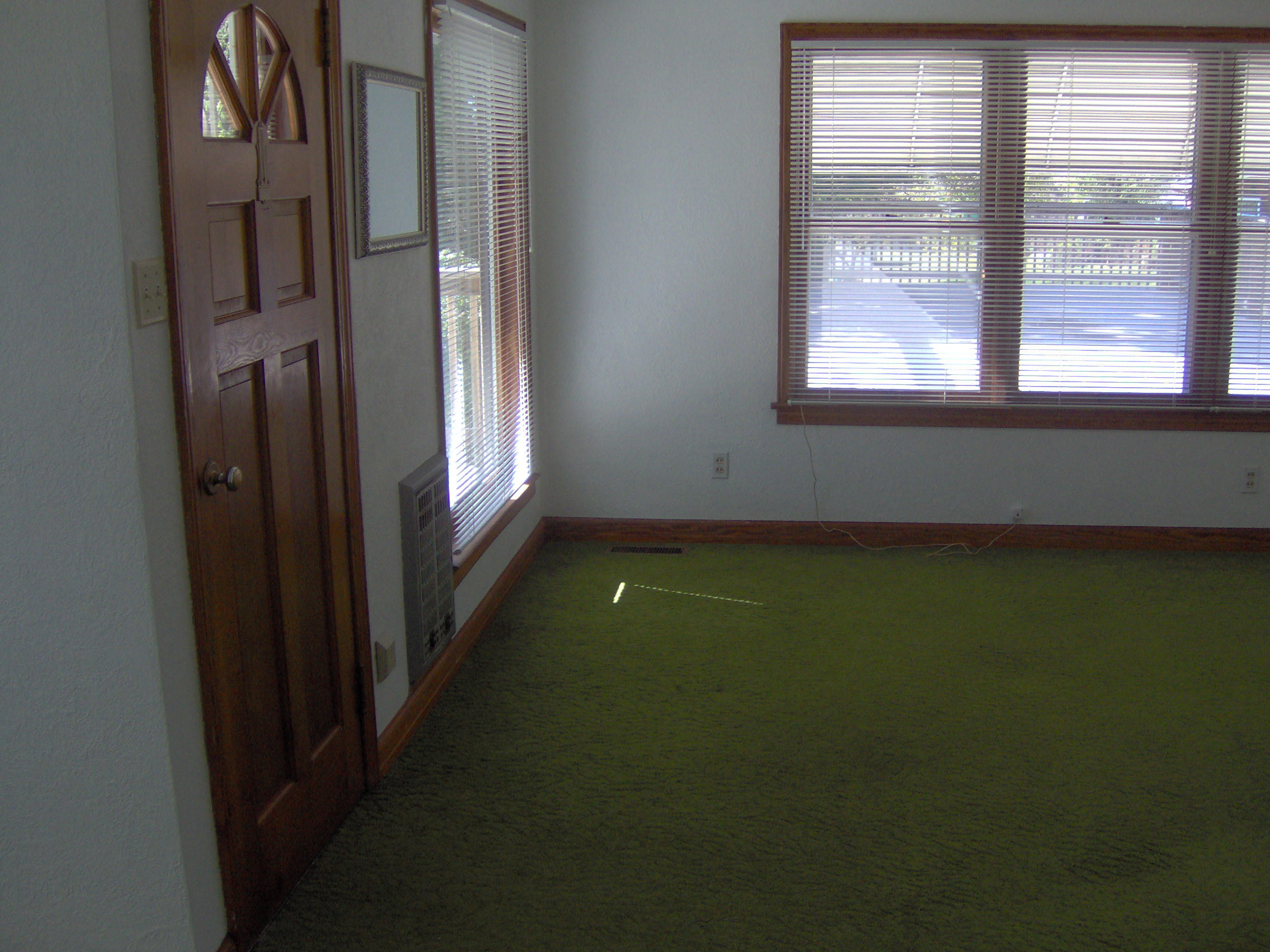 7131 Rutledge Pike Rutledge, TN 37861 - Photo 14 of 18 033
