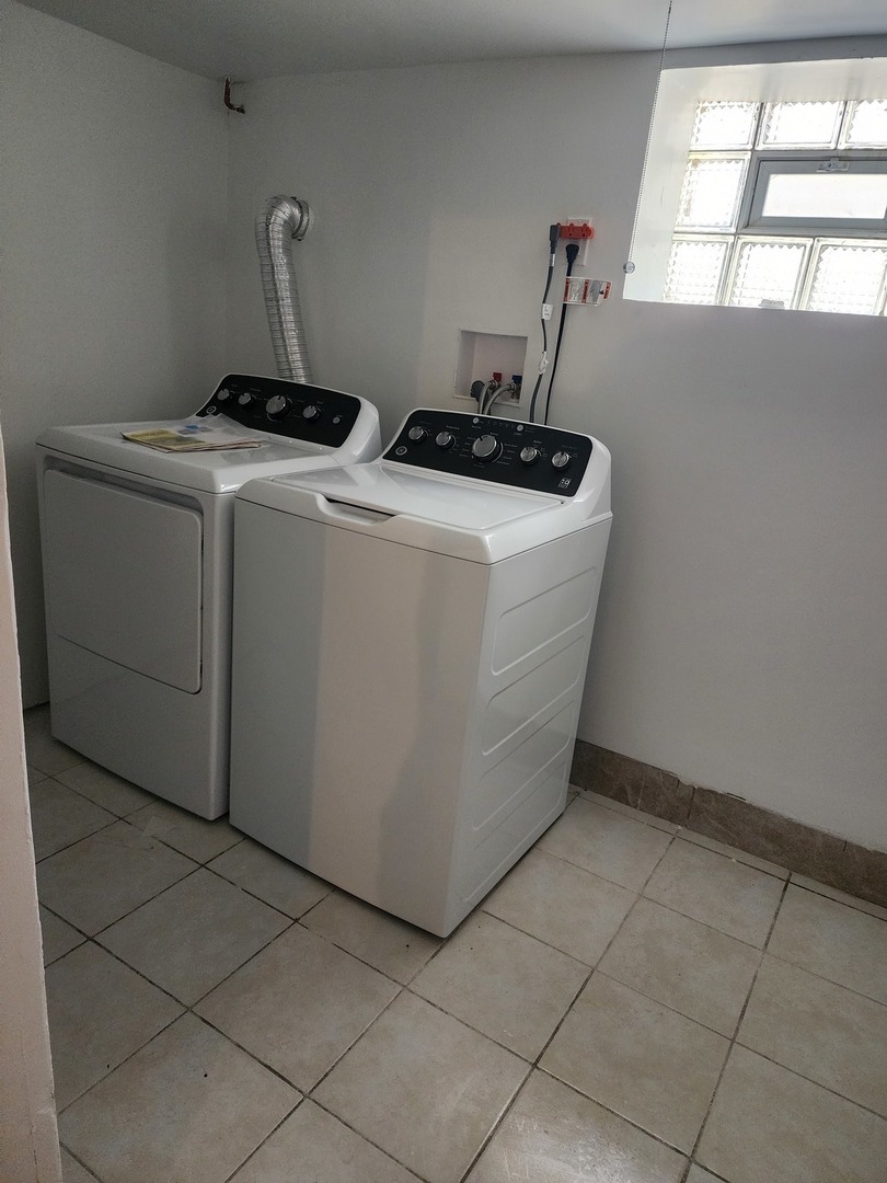 2017 Foster Street, Unit 1 Evanston, IL 60201 - Photo 13 of 17