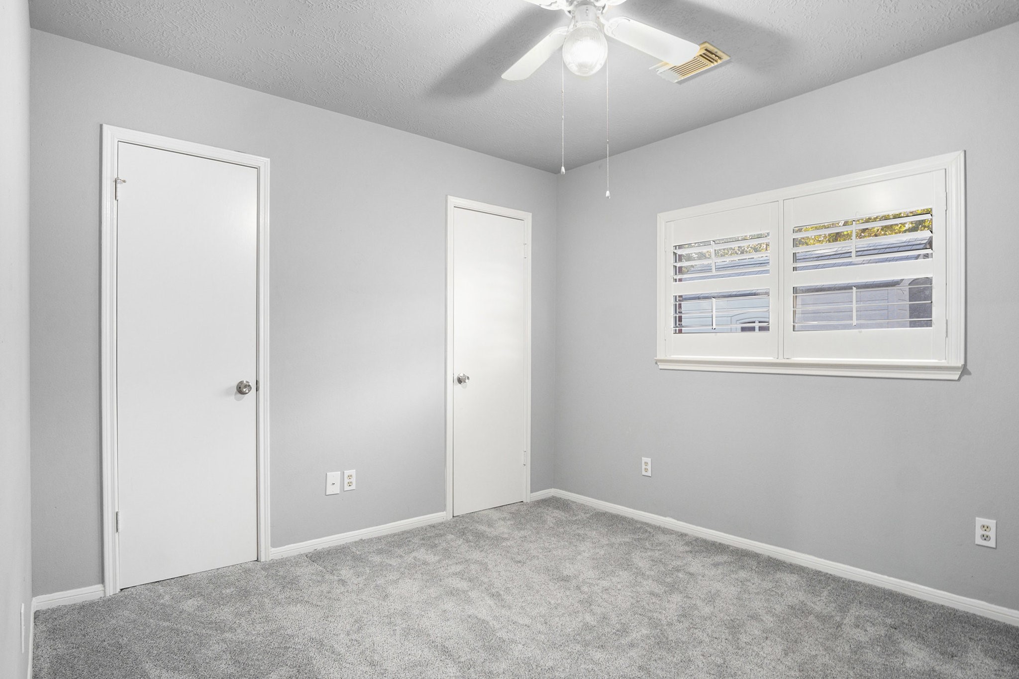 3315 Mourning Dove Drive Spring, TX 77388 - Photo 37 of 44 an empty room with a window