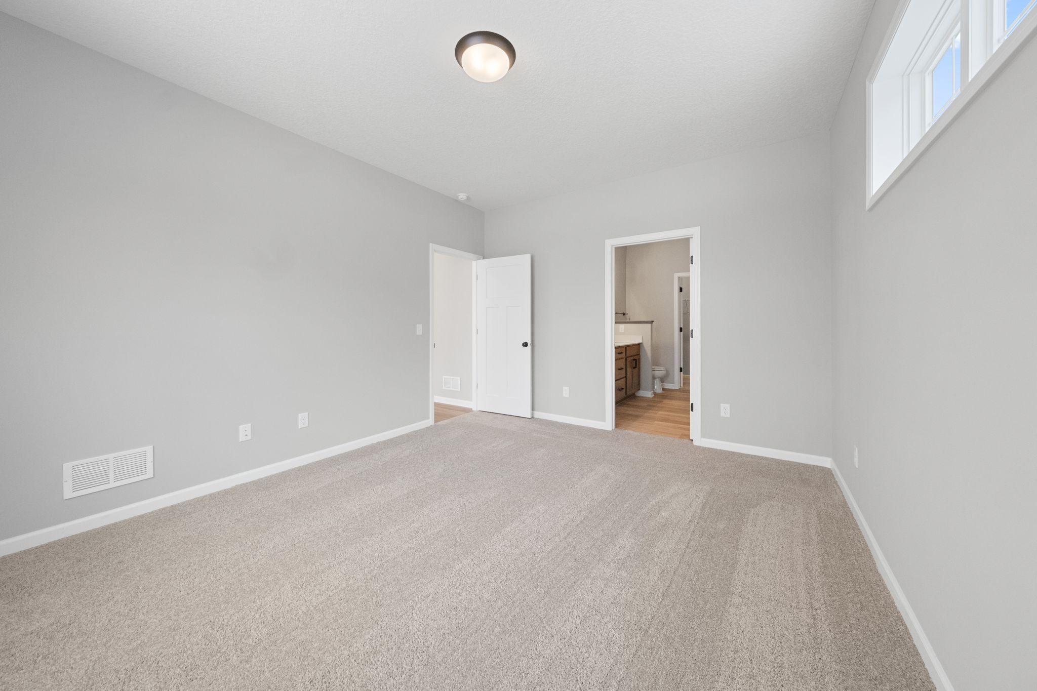 8008 Xyloid Lane Corcoran, MN 55340 - Photo 3 of 6