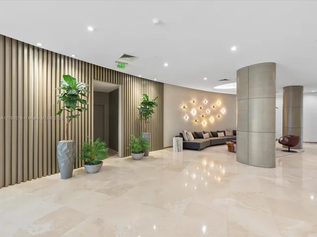 $670,000 | 10275 Collins Avenue, Unit 529, Bal Harbour, FL 33154