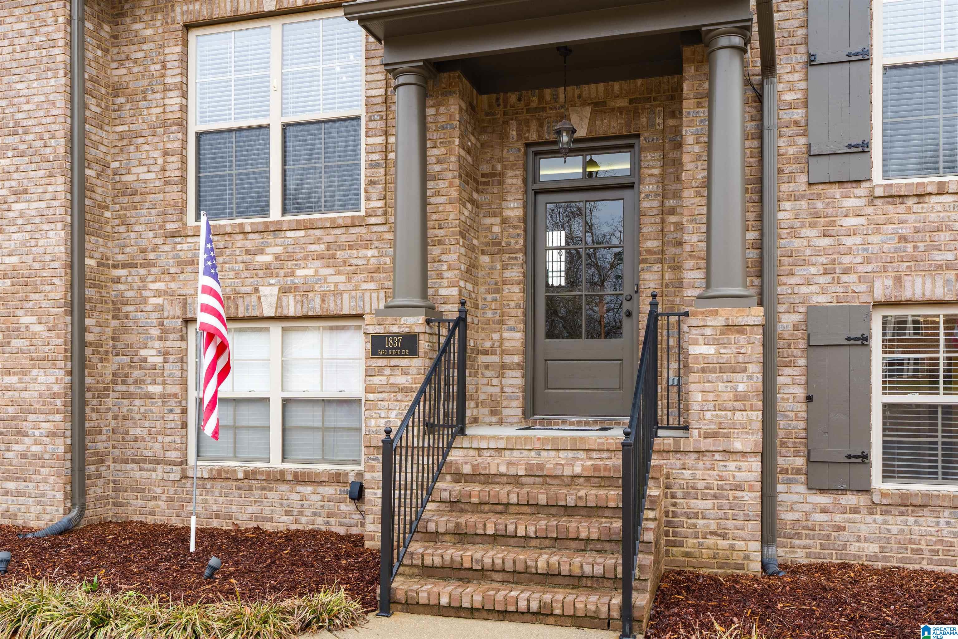 1837 Parc Ridge Circle Warrior, AL 35180 - Photo 4 of 31