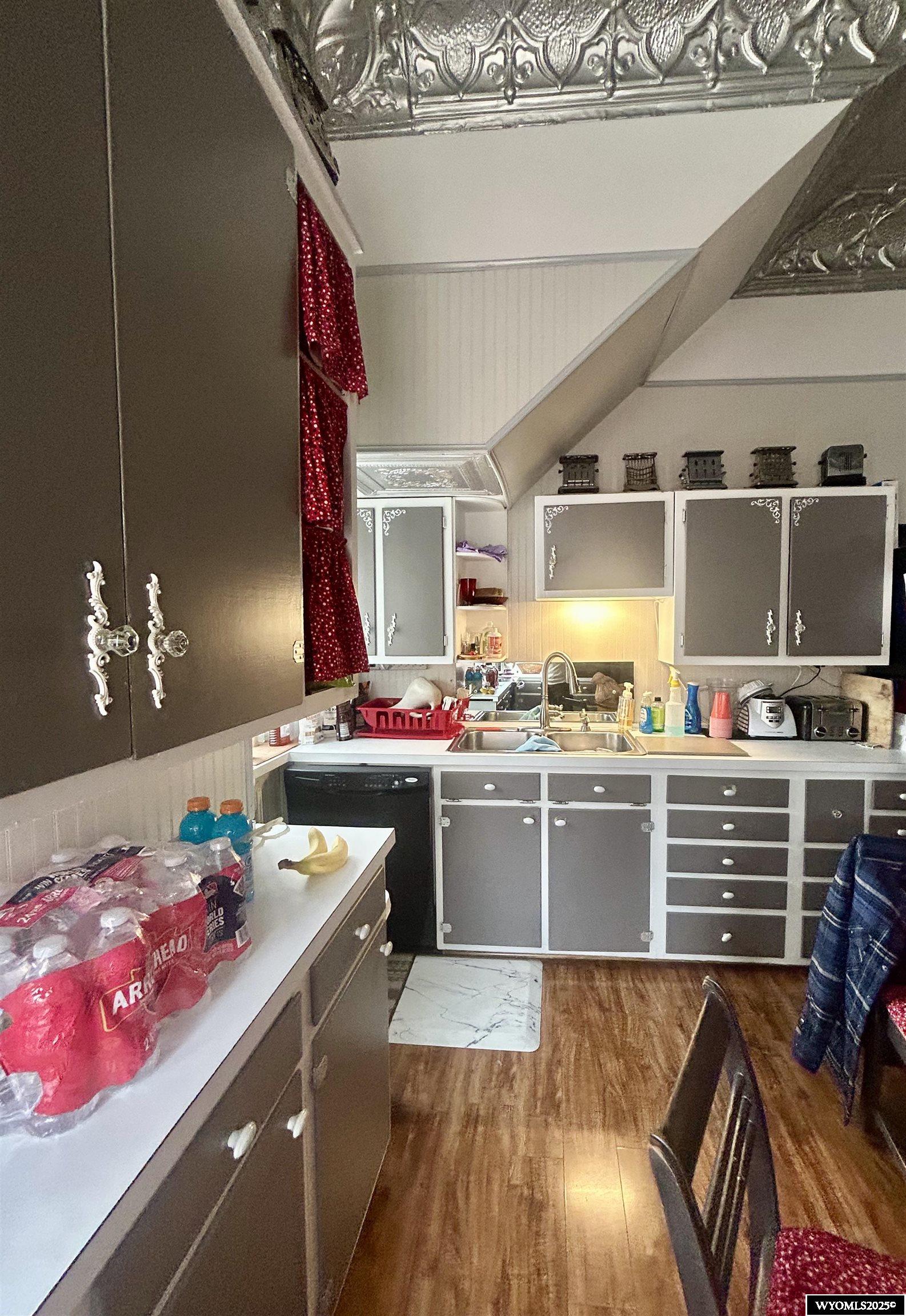 607 West Maple Street Rawlins, WY 82301 - Photo 11 of 47