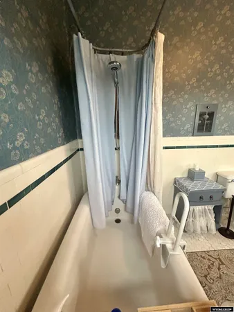 $750,000 | 607 West Maple Street, Rawlins, WY 82301