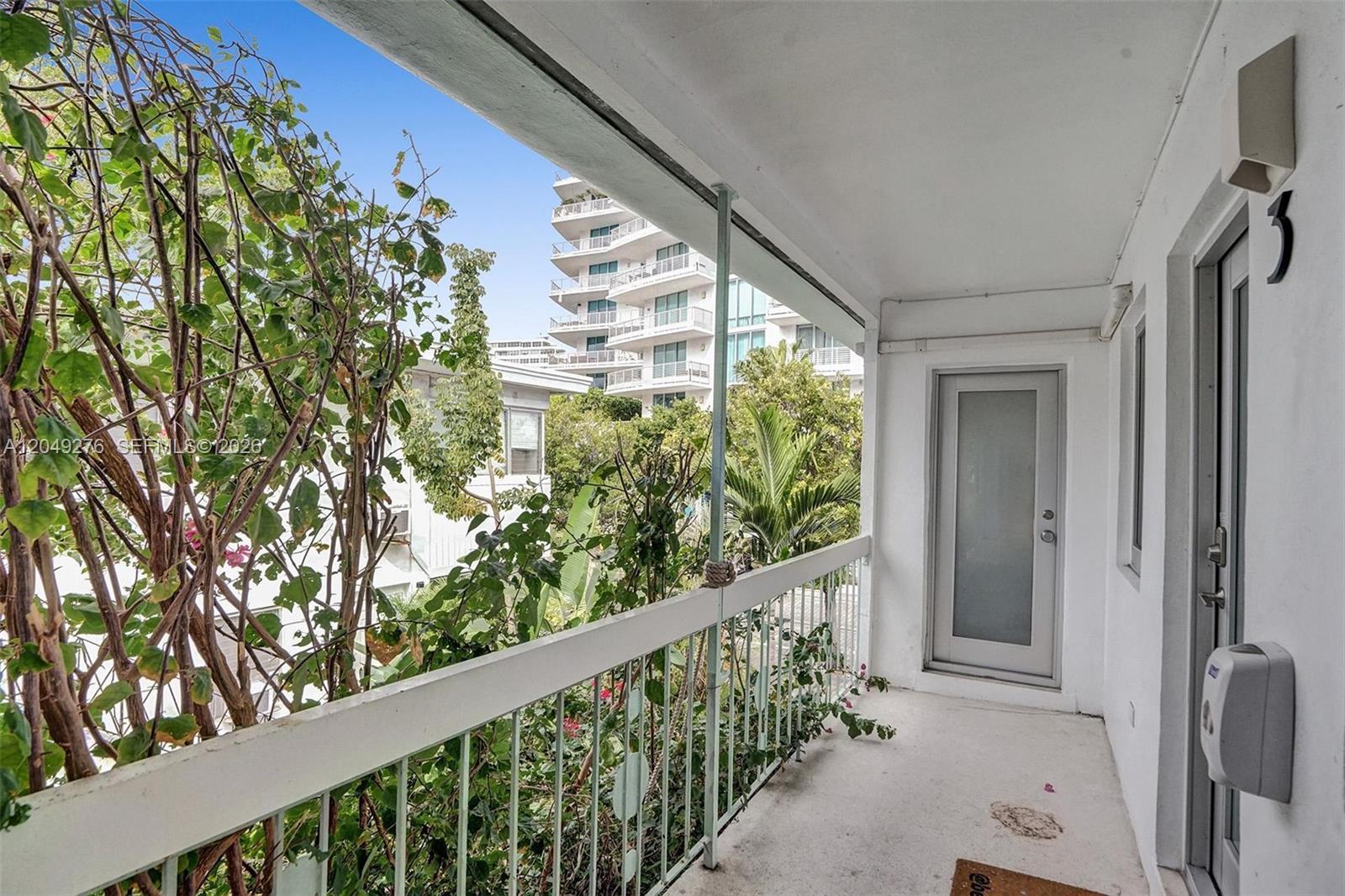 1440 16th Street, Unit 3 Miami Beach, FL 33139 - Photo 1 of 37