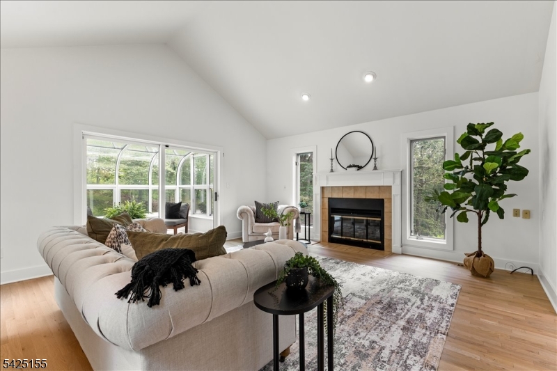 101 Rippling Brook Way Bernardsville, NJ 07924 - Photo 14 of 47