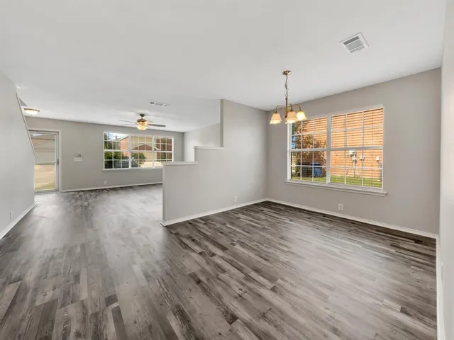 $3,725 | 235 Yale Boulevard, Glenn Heights, TX 75154