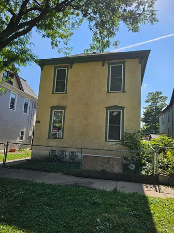$399,900 | 566 Edmund Avenue West, St. Paul, MN 55103