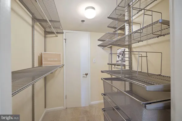 $2,700 | 1001 North Randolph Street, Unit 905, Arlington, VA 22201