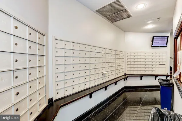 $2,700 | 1001 North Randolph Street, Unit 905, Arlington, VA 22201