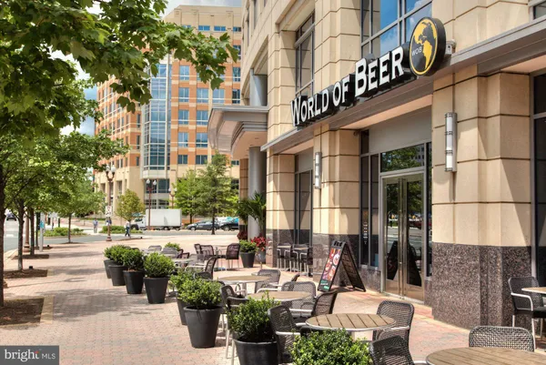 $2,700 | 1001 North Randolph Street, Unit 905, Arlington, VA 22201