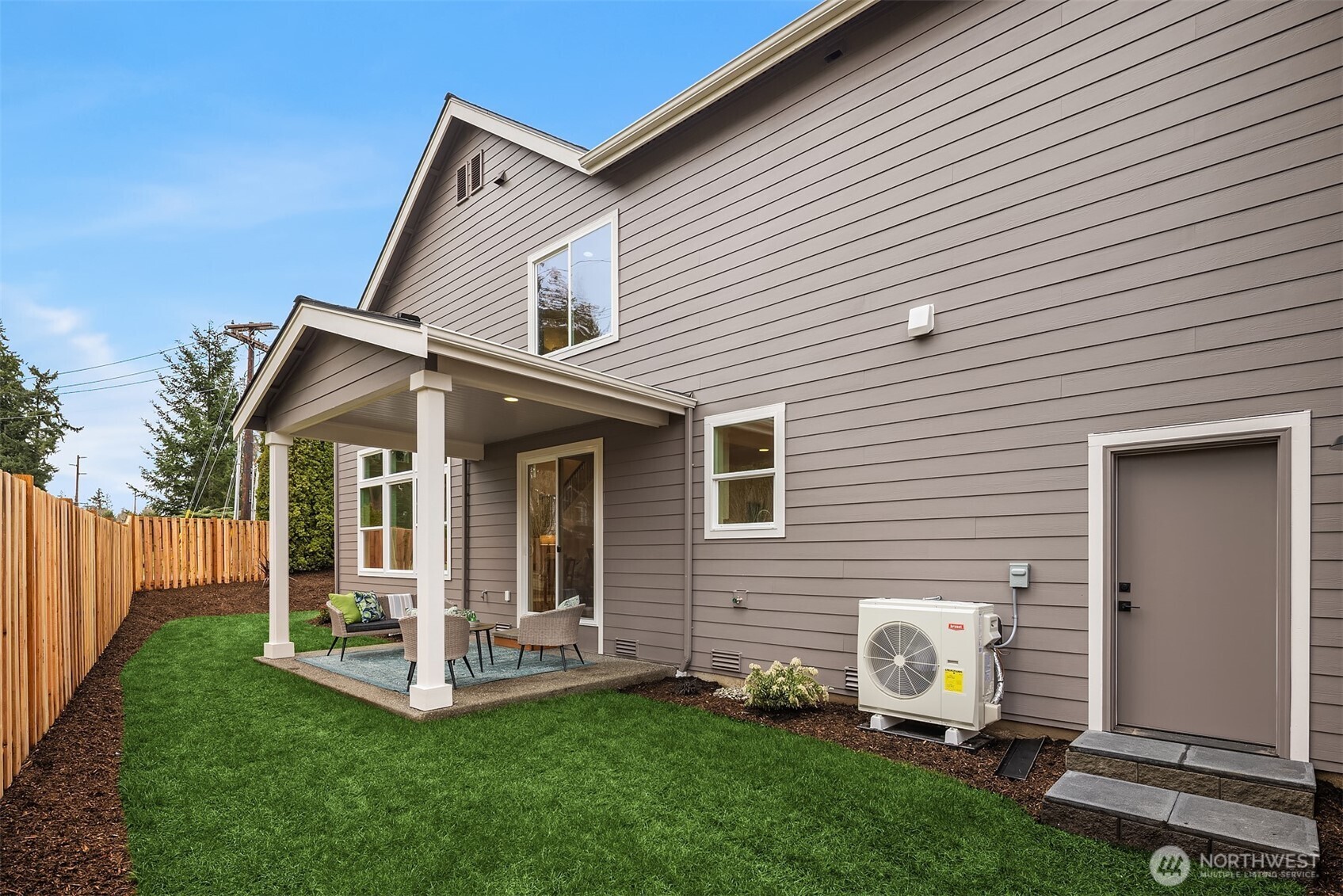 9207 Northeast 175th Street, Unit A Bothell, WA 98011 - Photo 12 of 38