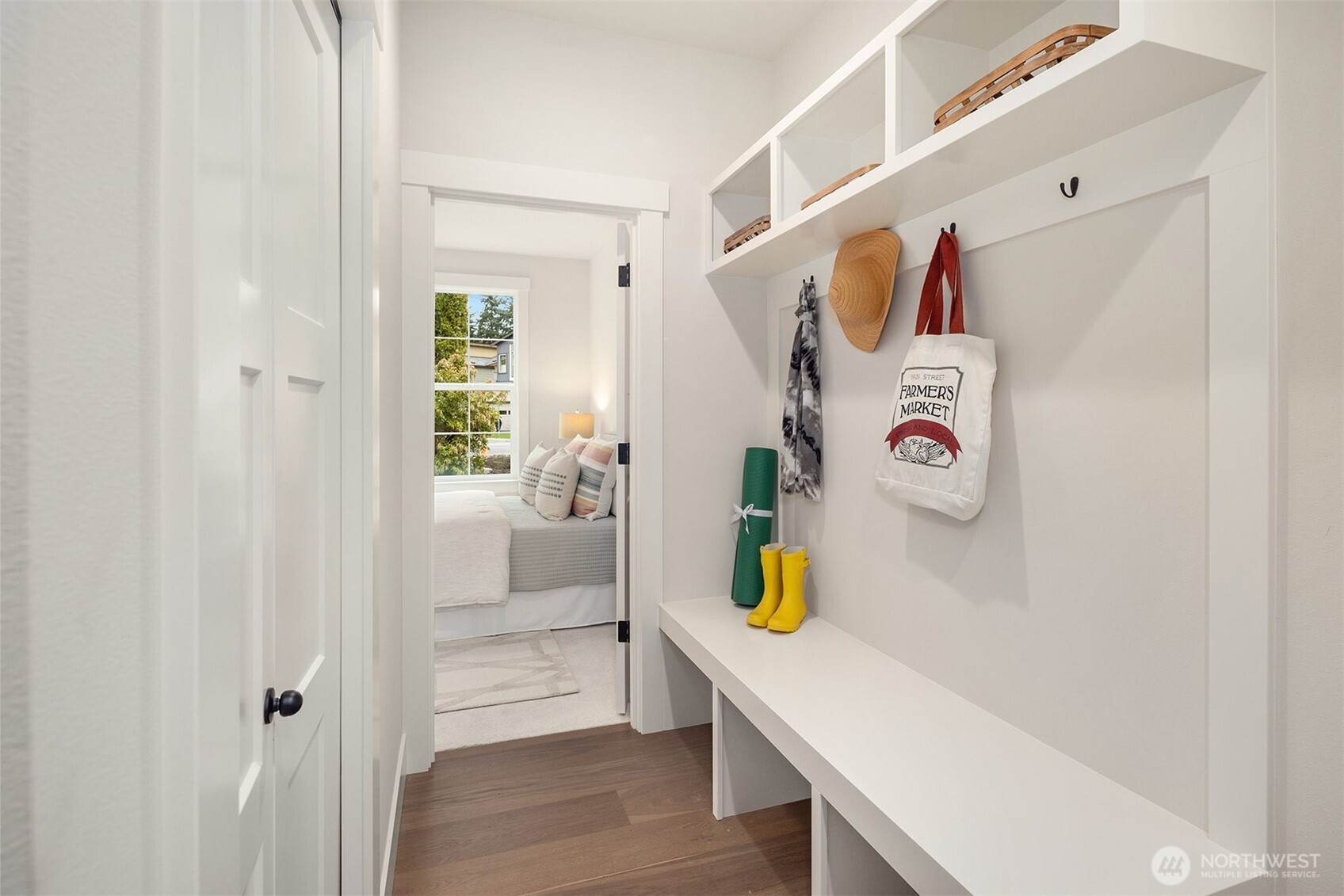 9207 Northeast 175th Street, Unit A Bothell, WA 98011 - Photo 14 of 38