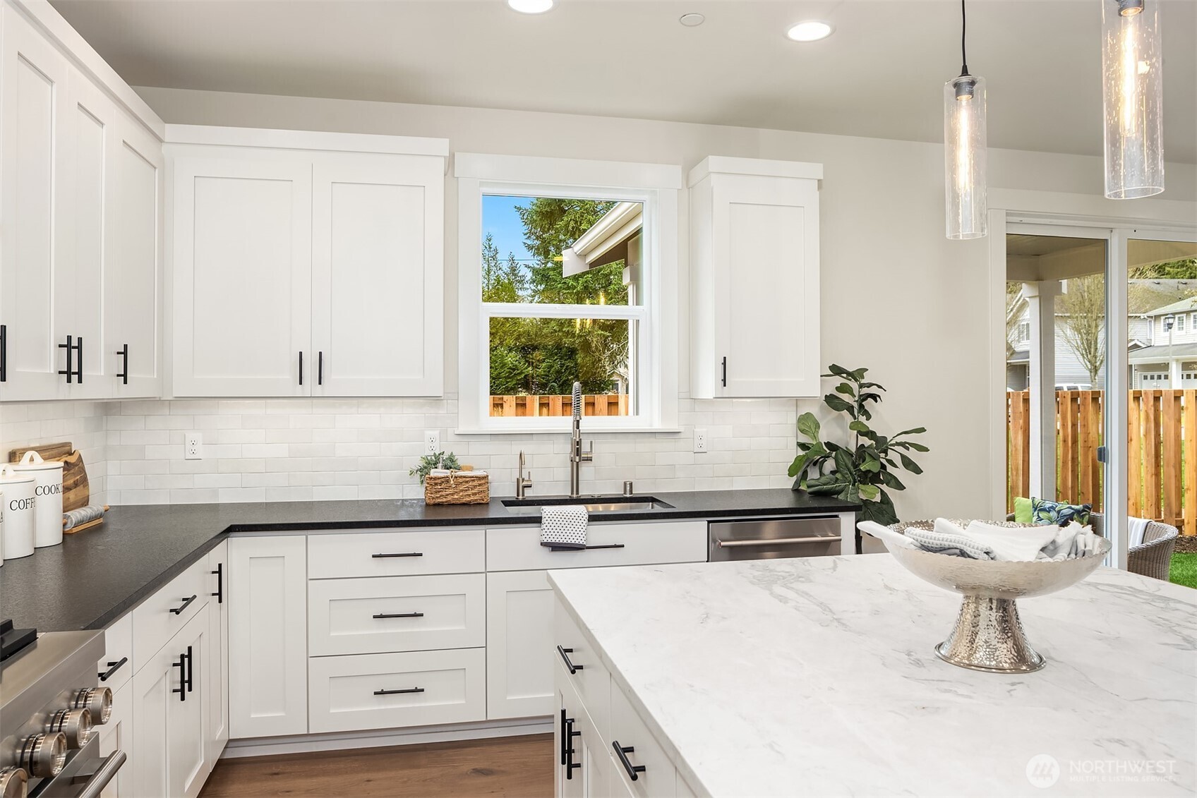 9207 Northeast 175th Street, Unit A Bothell, WA 98011 - Photo 16 of 38