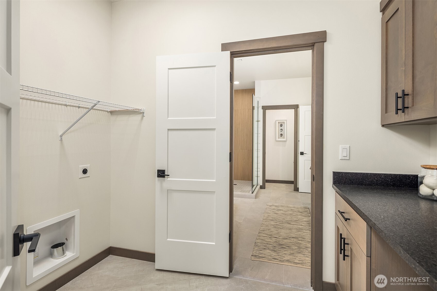 9207 Northeast 175th Street, Unit A Bothell, WA 98011 - Photo 24 of 38