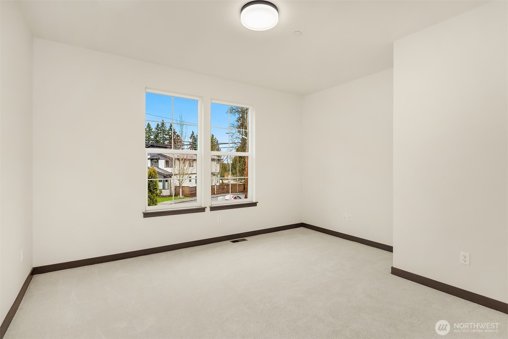 9207 Northeast 175th Street, Unit A Bothell, WA 98011 - Photo 25 of 38