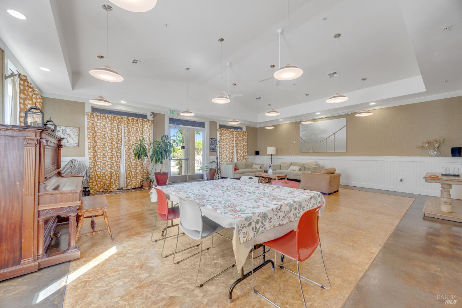455 Sequoia Lane Sebastopol, CA 95472 - Photo 36 of 47 Common House - gathering room