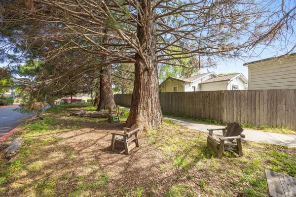 $615,000 | 455 Sequoia Lane, Sebastopol, CA 95472