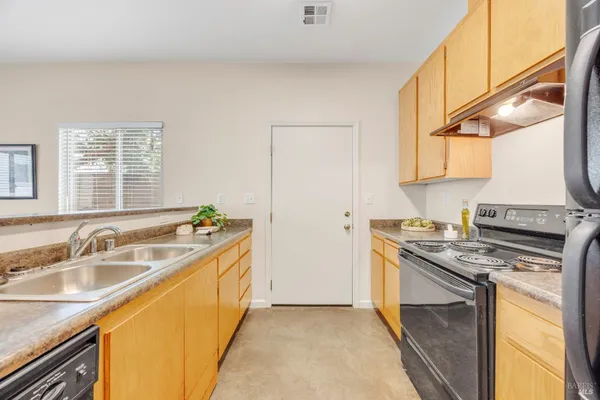 $615,000 | 455 Sequoia Lane, Sebastopol, CA 95472