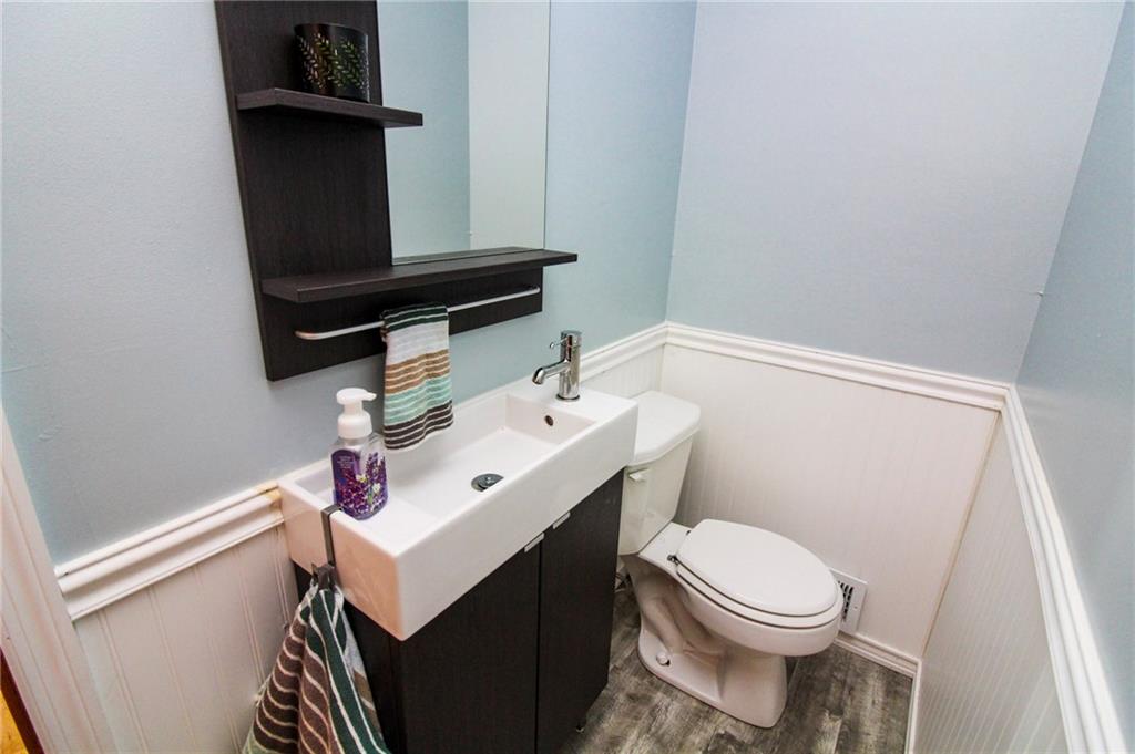 5269 West Windhaven Road Pittsburgh, PA 15205 - Photo 7 of 18 First floor half bath attached to the master and off of the kitchen