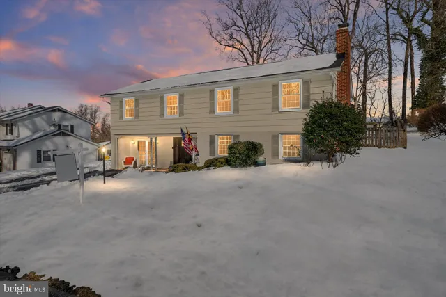 $725,000 | 903 Old County Road, Severna Park, MD 21146