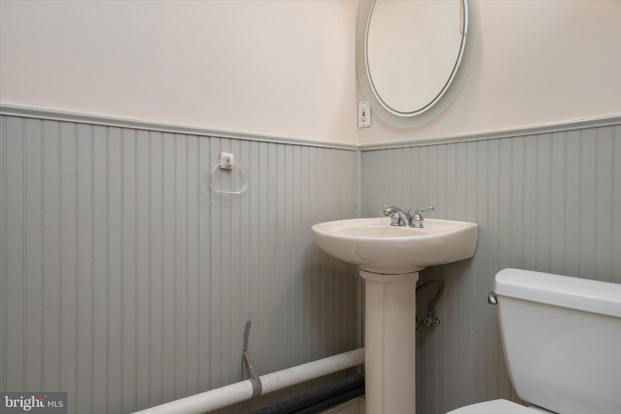 903 Old County Road Severna Park, MD 21146 - Photo 11 of 36