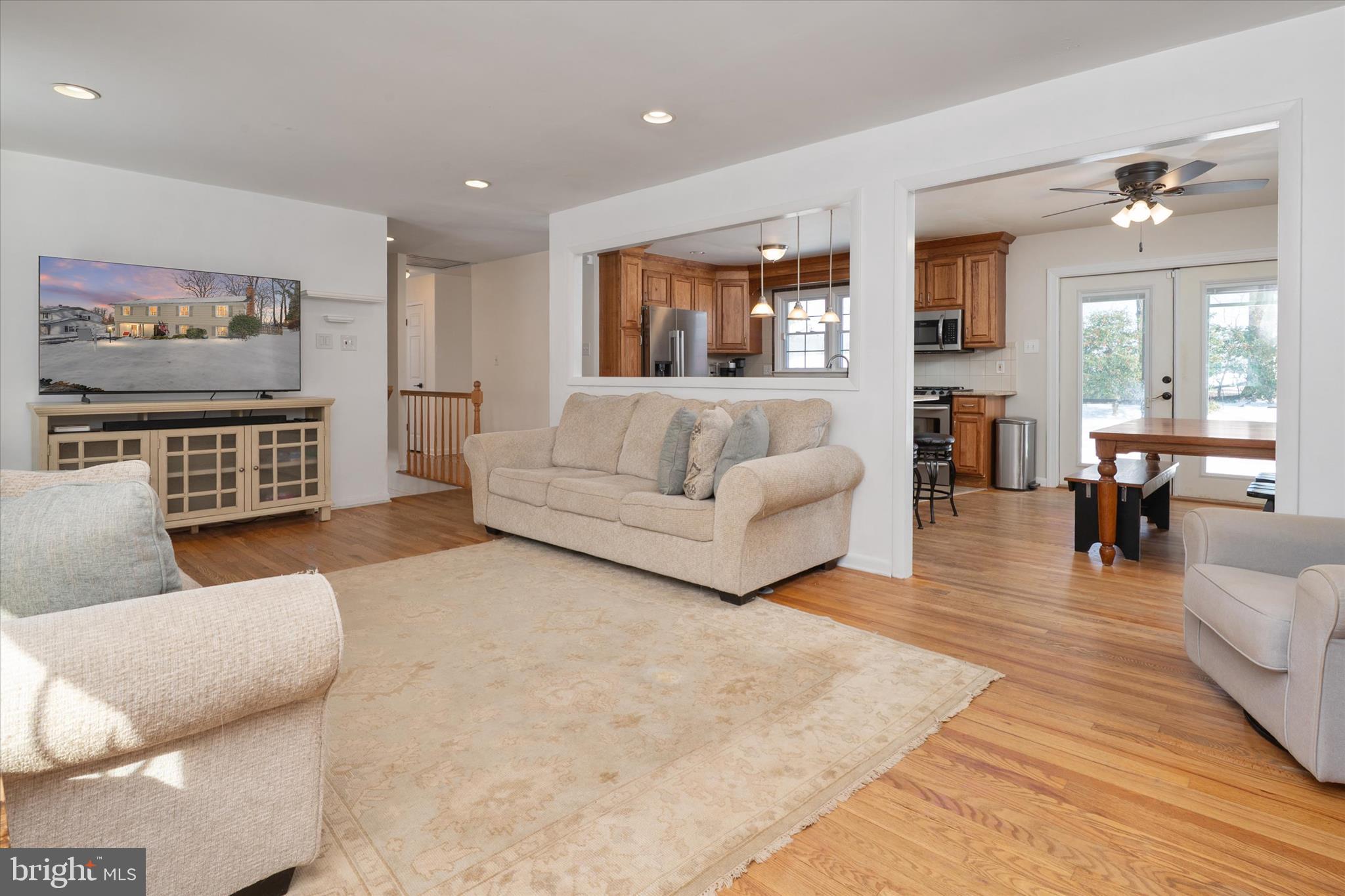 903 Old County Road Severna Park, MD 21146 - Photo 15 of 36