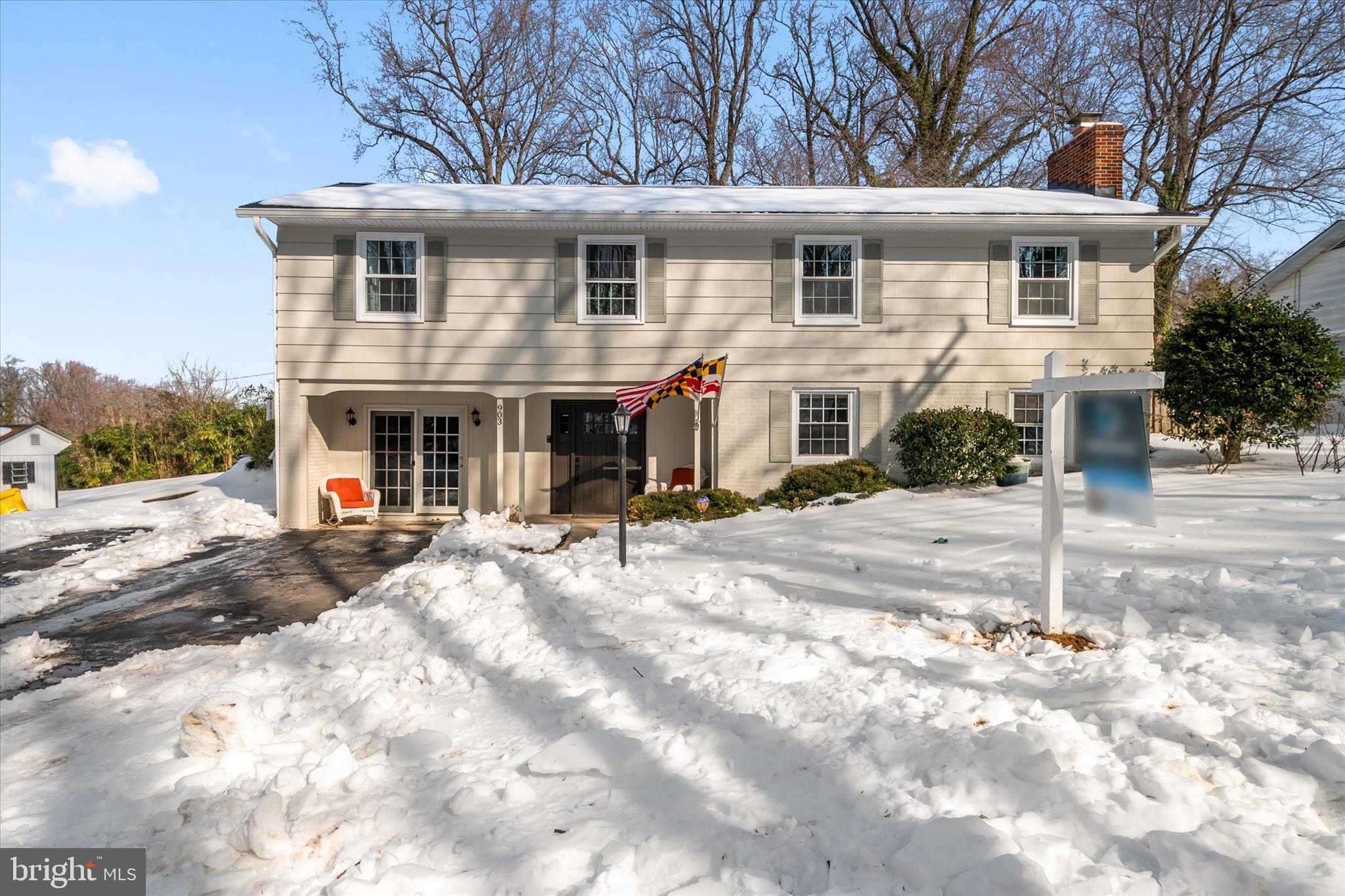 903 Old County Road Severna Park, MD 21146 - Photo 2 of 36