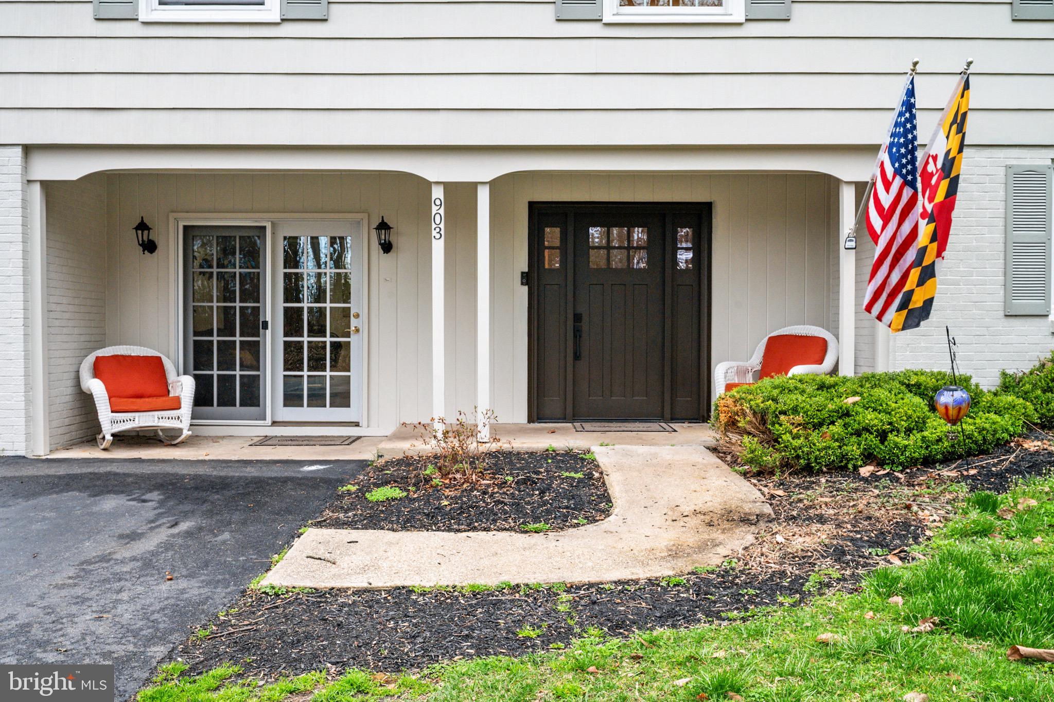 903 Old County Road Severna Park, MD 21146 - Photo 3 of 33