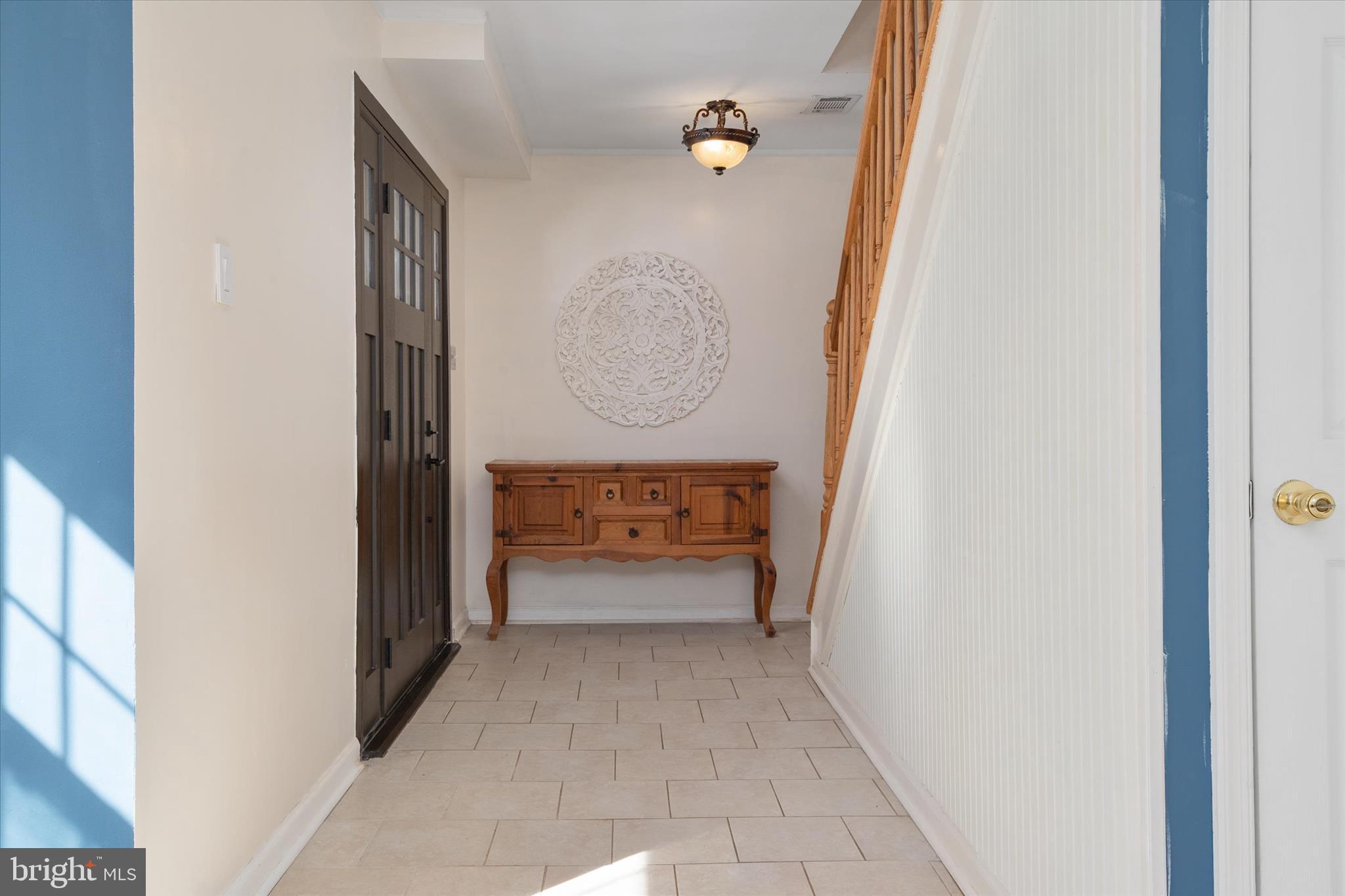 903 Old County Road Severna Park, MD 21146 - Photo 5 of 36