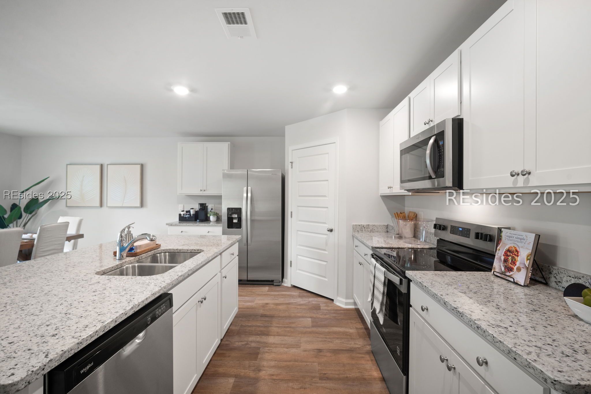 54 Bottom Board Court Ridgeland, SC 29936 - Photo 2 of 46