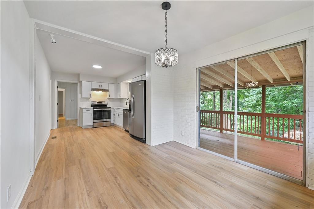 2529 Riggs Drive Atlanta, GA 30344 - Photo 11 of 26 Gallery Image 11